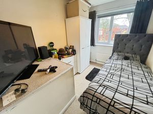 Bedroom 3- click for photo gallery